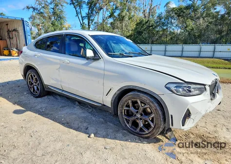 2022 BMW X4 xDrive30I z USA, uszkodzony, nr VIN 5UX33DT03N9J79448